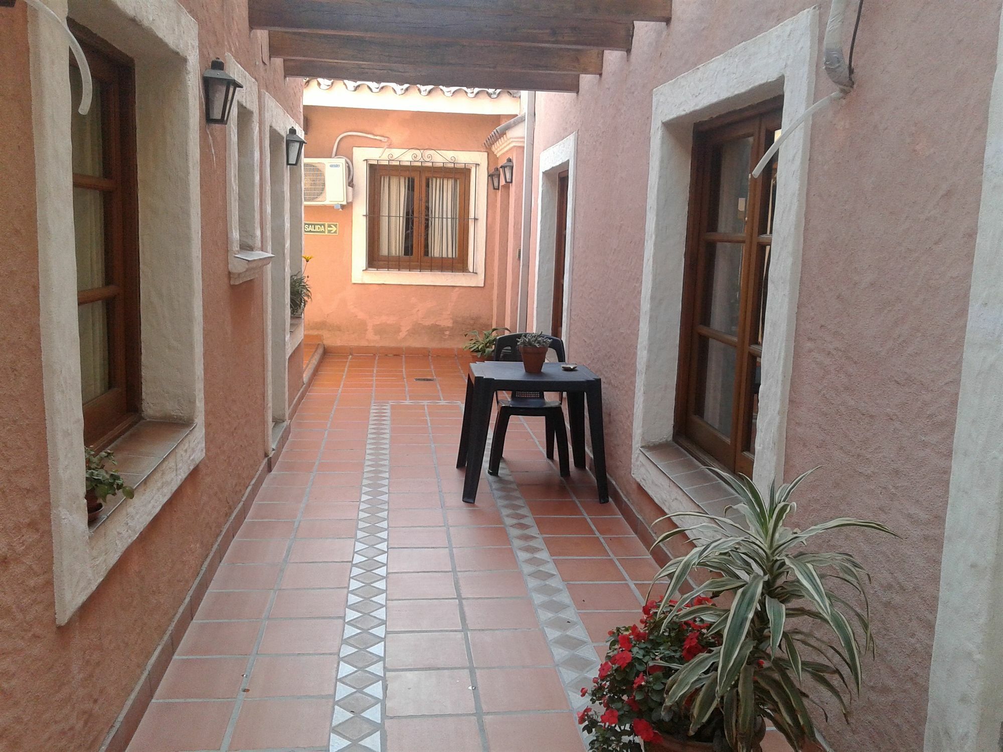 Hostal Terrazas Del San Bernardo Salta Ngoại thất bức ảnh
